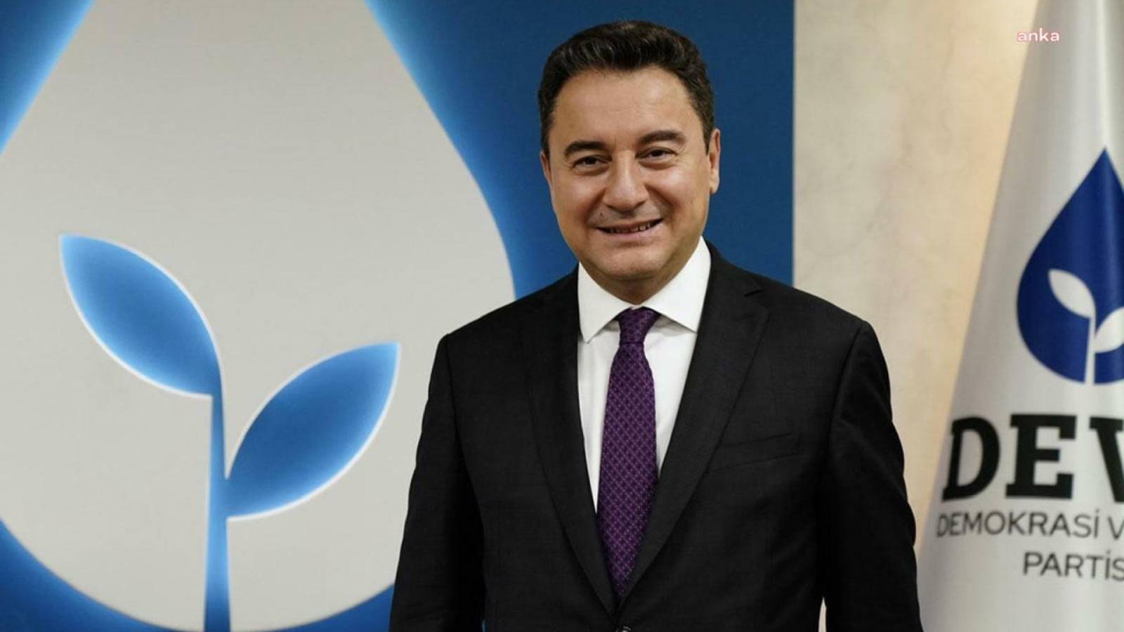 ali babacan iktidar medyasina baktigimda uzuluyorum turkiye cumhuriyeti bu kadar ezik bir ulke degil ya e5byh3JT