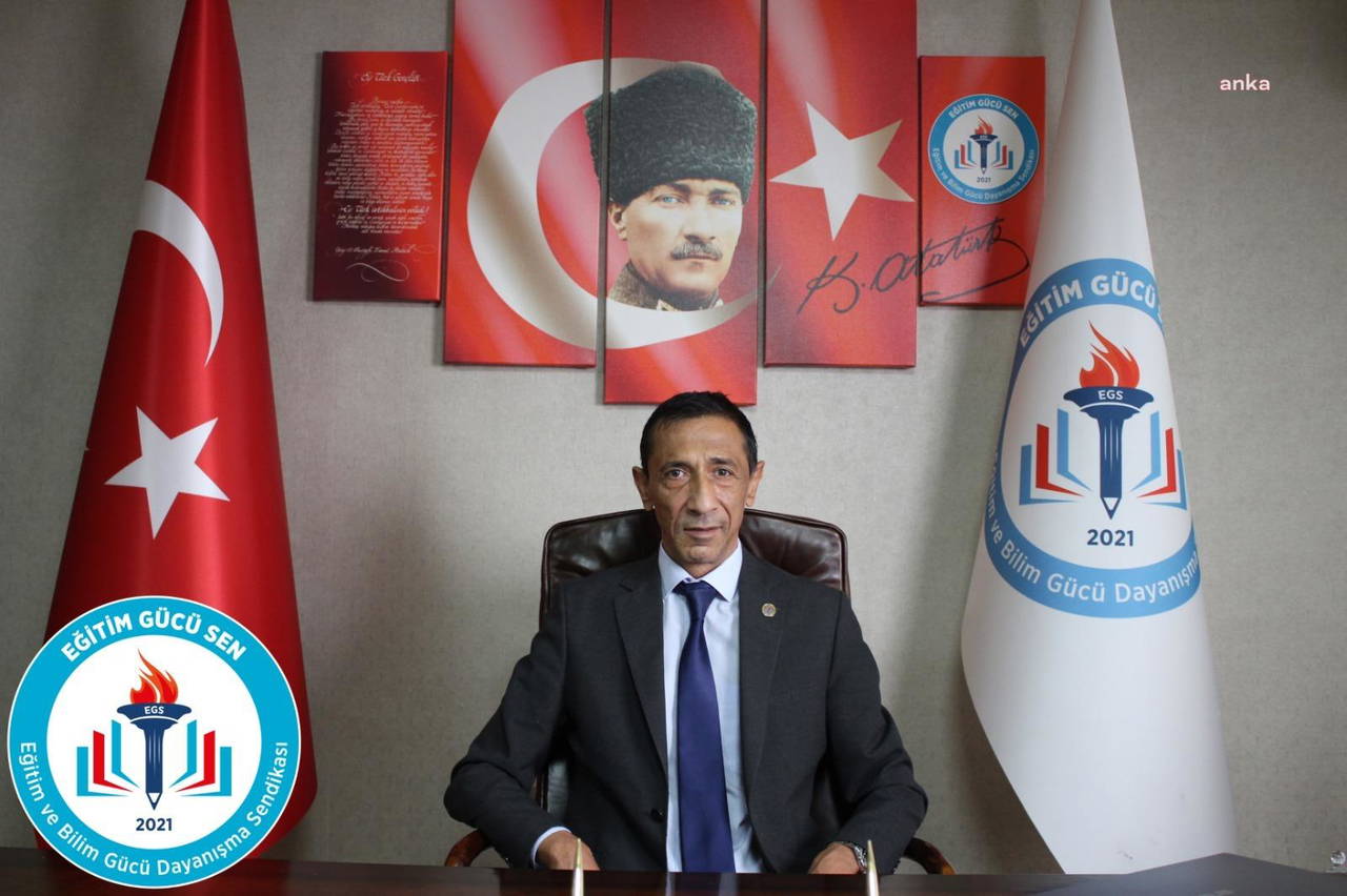 Eğitim Gücü Sen Genel Başkanı Oğuz Özat: ‘Üniversiteler aile çiftliği gibi yönetiliyor’