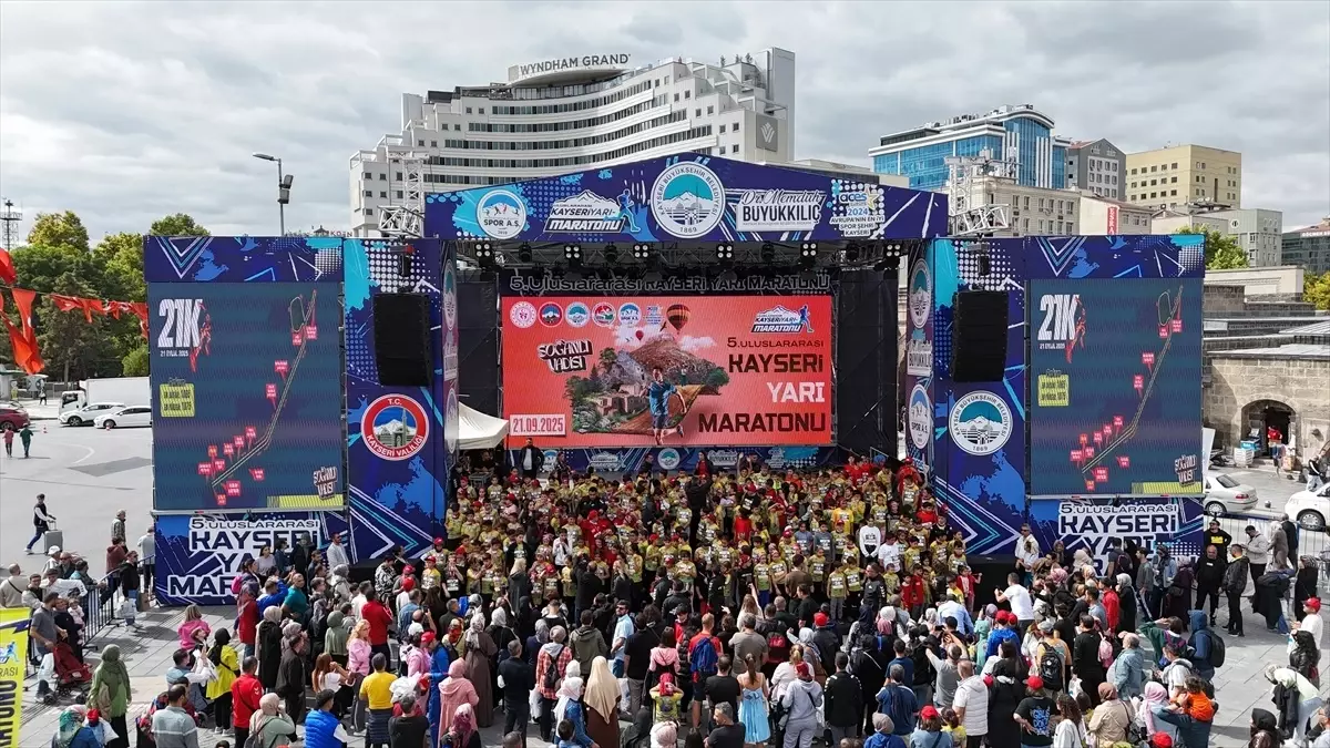 Kayseri’de Çocuklar İçin Maraton Heyecanı