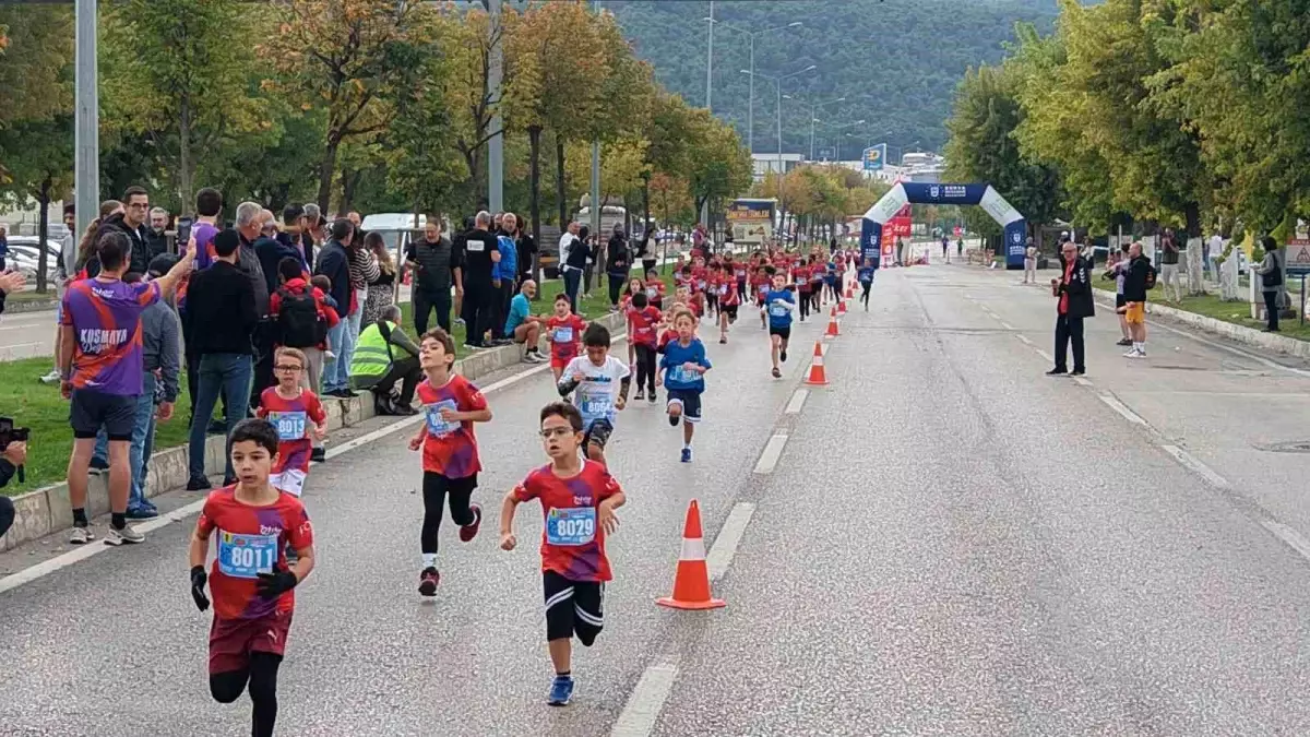 12. Eker I Run, Bursa’da büyük bir spor şölenine dönüştü
