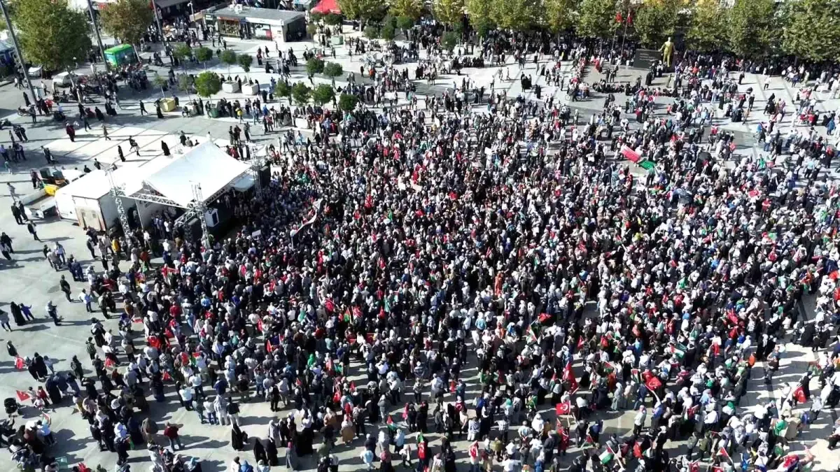 sakaryada gazzeye ozgurluk yuruyusu duzenlendi 86RNvA8E