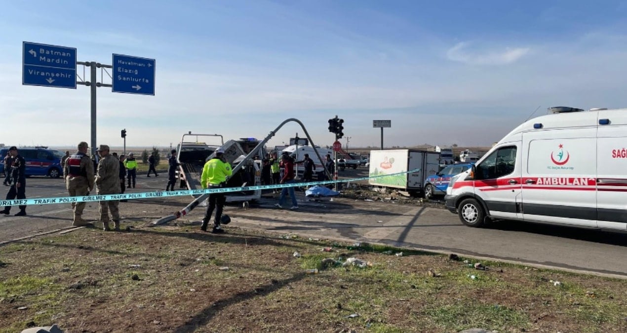 Diyarbakır’da zincirleme kaza: 2 kişi öldü