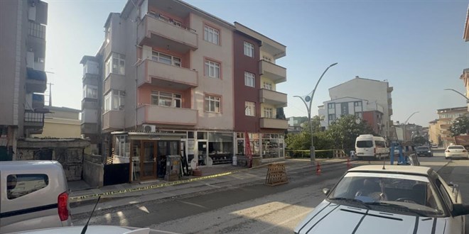 gebzedeki farkli bir mahallede yeni ihbar 3 bina tahliye edildi OStzI4Xv.jpg