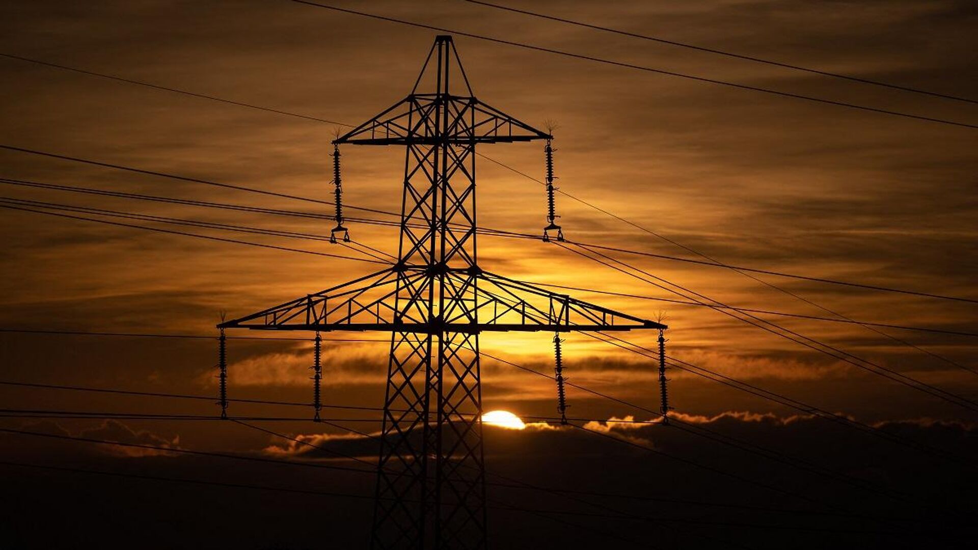 İstanbul’da büyük kesinti günü: 31 ilçede elektrikler saat saat kesilecek