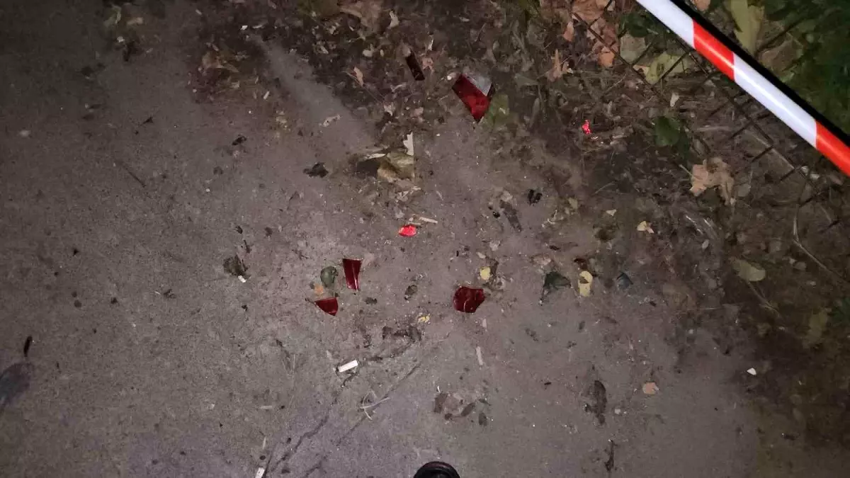 Sarıyer’de Kırmızı Işıkta Geçen Ehliyetsiz Sürücü Kaza Yaptı