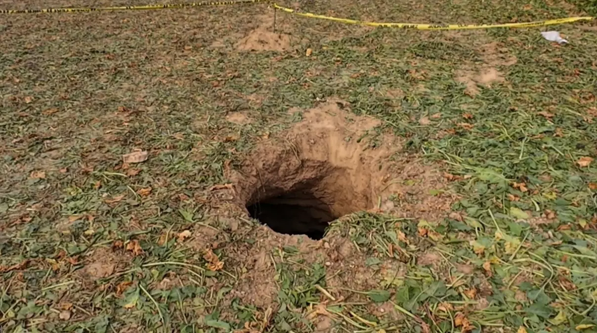 Sultanhanı’nda Obruk Oluştu