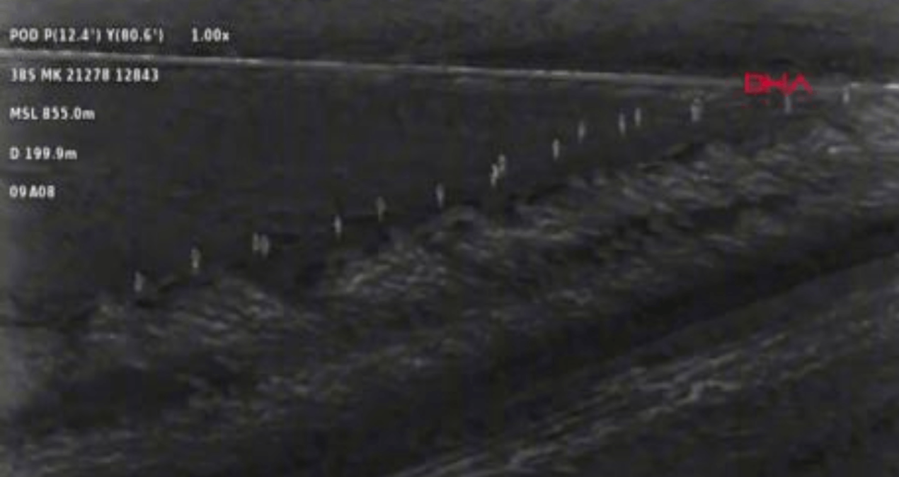 Iğdır’da 11 kaçak göçmen ve 3 organizatör yakalandı