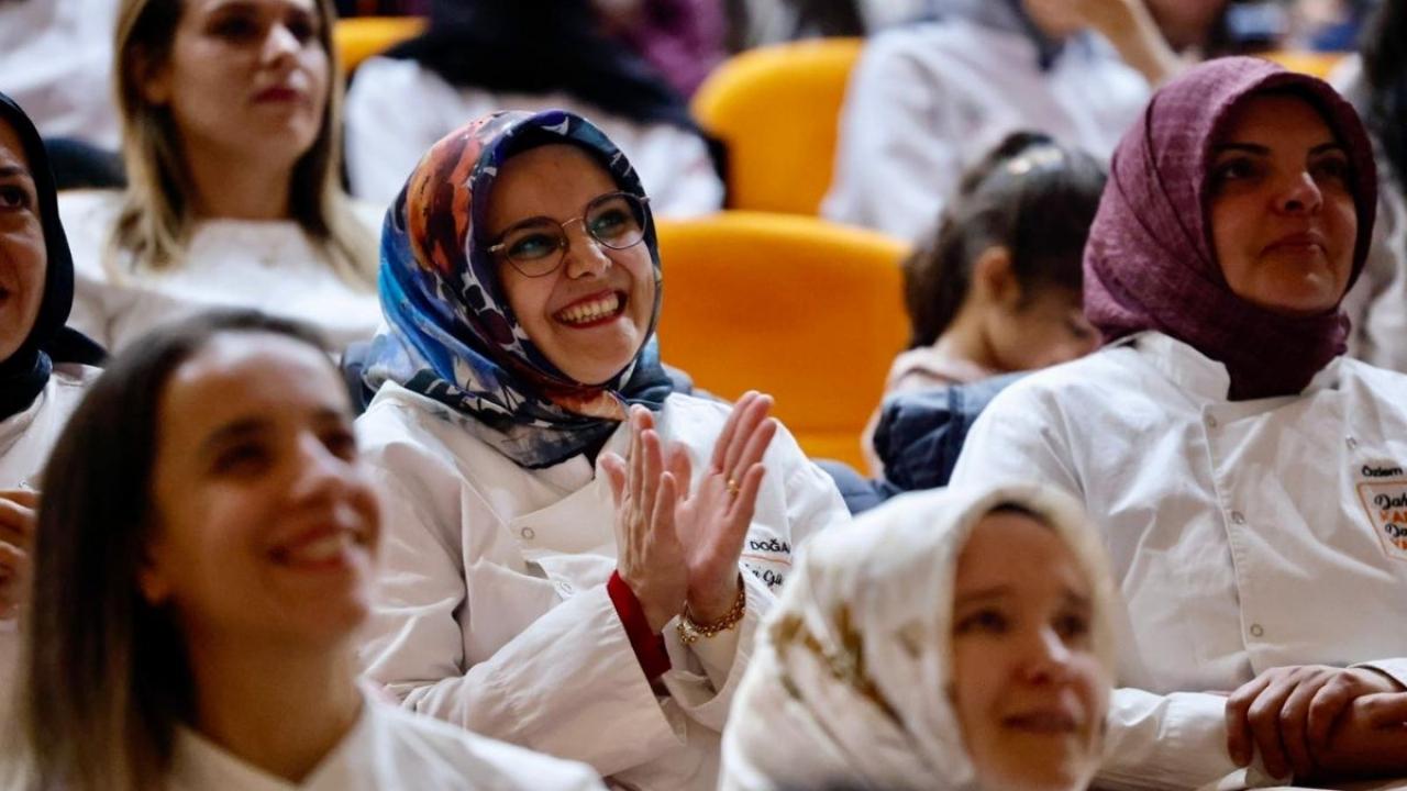 KADEM umut oldu: “Daha Güçlü Yarınlar, Daha Güçlü Kadınlar Projesi” tamamlandı