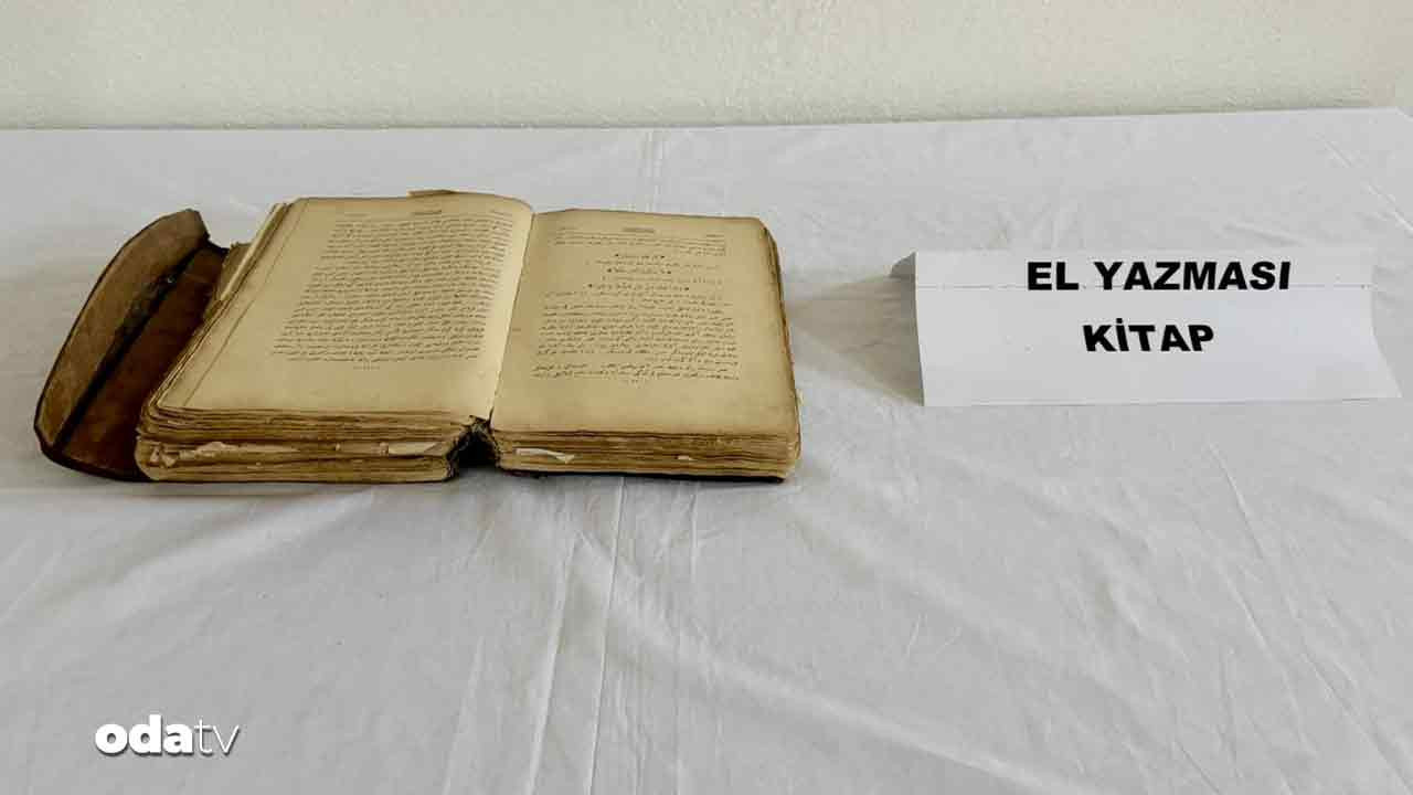 Osmanlı’dan kalma Kur’an-ı Kerim’i satarken yakalandı