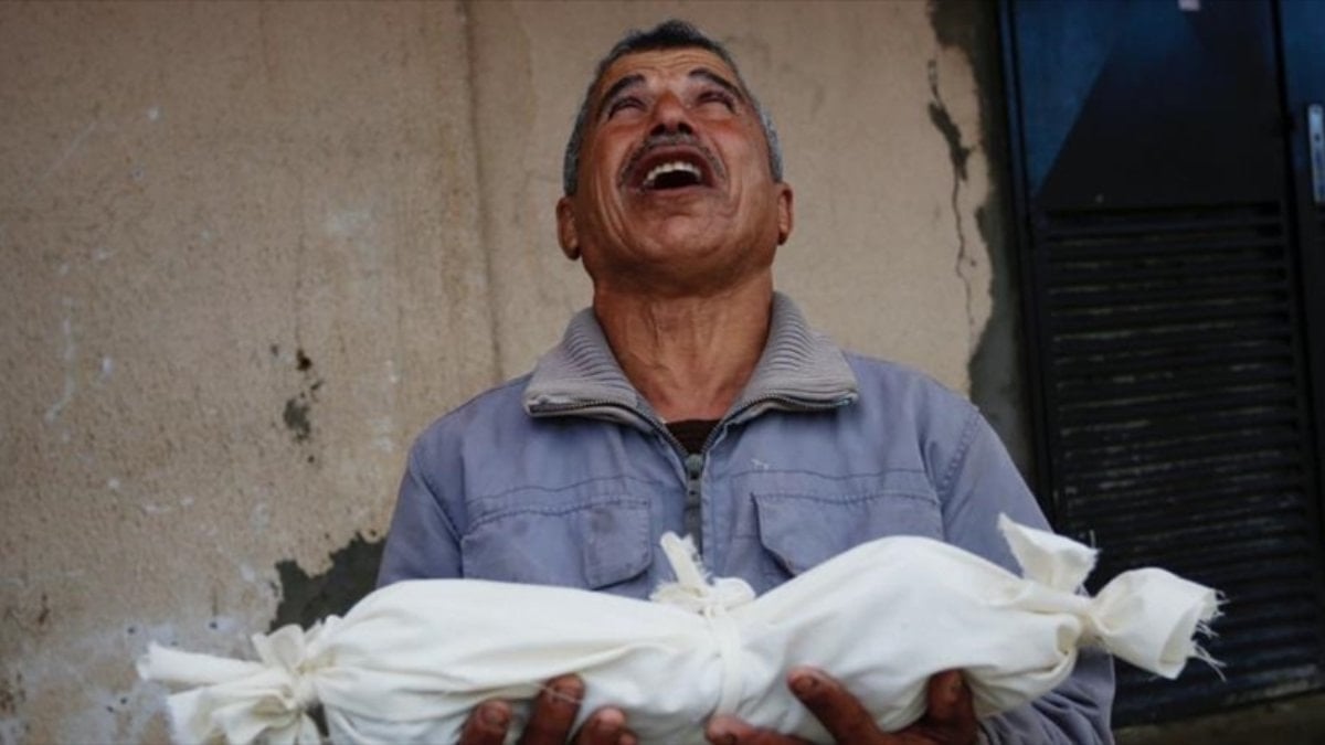 Gazze’de acı tablo: Soğuk hava 21 can aldı