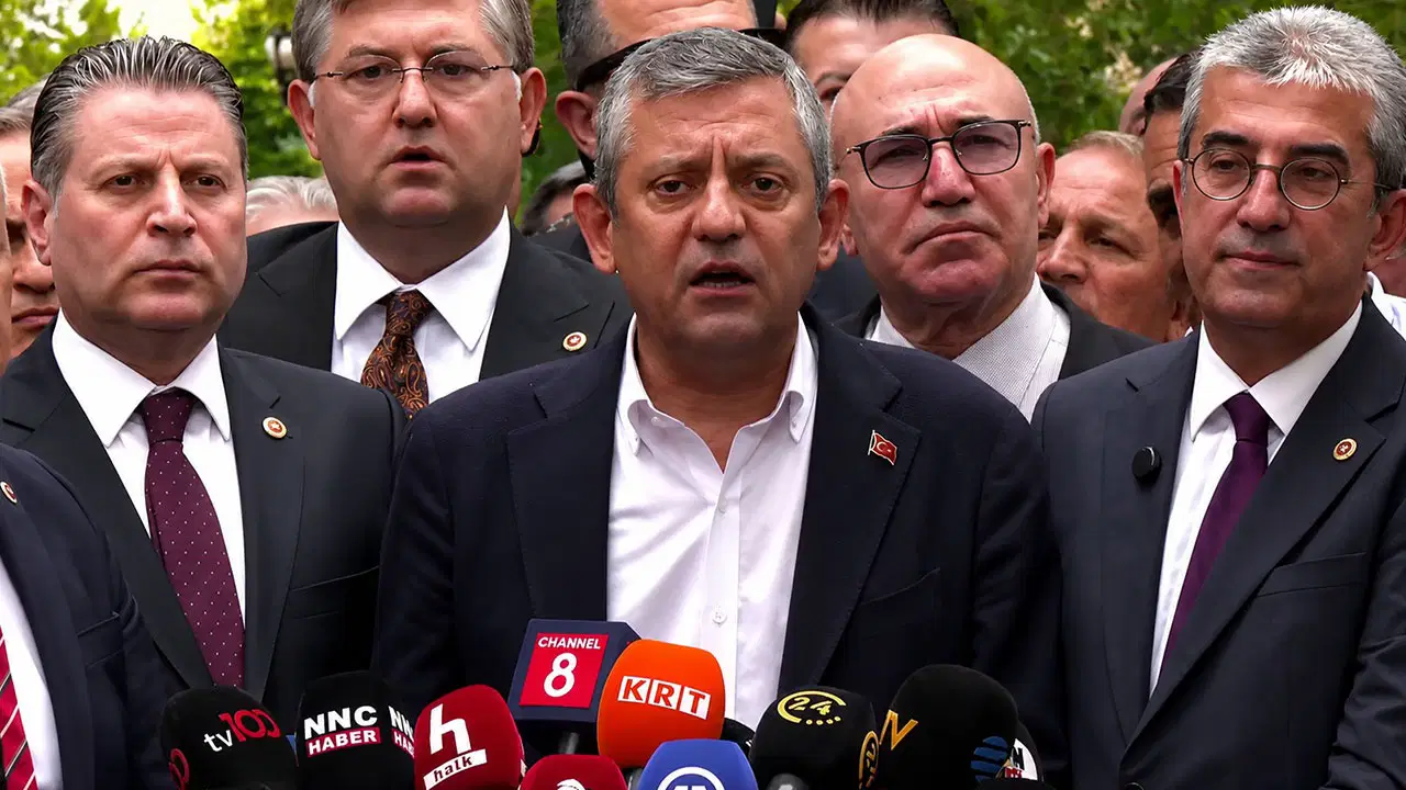 Son Dakika… Yeni Parti lideri Özgür Özel’den kritik açıklamalar… İlk toplantının yeri belli oldu! Haber gorseli