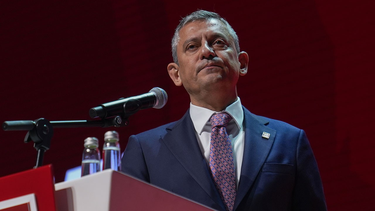 Özgür Özel Yeni Parti Genel Başkanlığına seçildi Ozgurozelyeni parti genel baskanligina secildi nWm9y6Jr